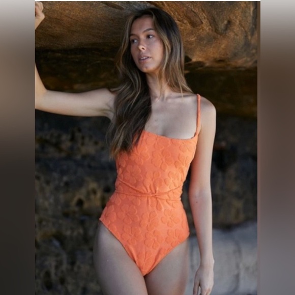 NWT Berlook | Backless Tie One-Piece Swimsuit Floral Orange Swim Beach Pool L - Picture 1 of 9